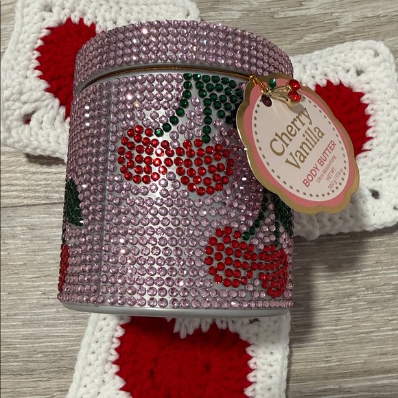 Bling 🍒 Cherry Vanilla Body Butter Moisturizing in Rhinestone Container New - Picture 6 of 6
